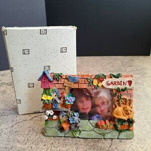 Vintage 1994 FIGI "To The Garden" Desktop 3”x2” Photo Frame Overall 4.5”x 3.25”